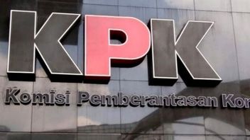 Outside The Faction Room In The East Java DPRD, The KPK Finds Evidence Of Bribes In The Management Of Grant Funds