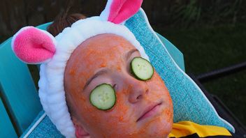 Comment fabriquer un masque facial naturel pour les enfants en toute sécurité et pratique