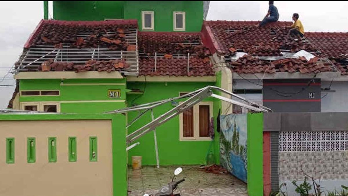 被龙卷风袭击，46座井里汶房屋受损