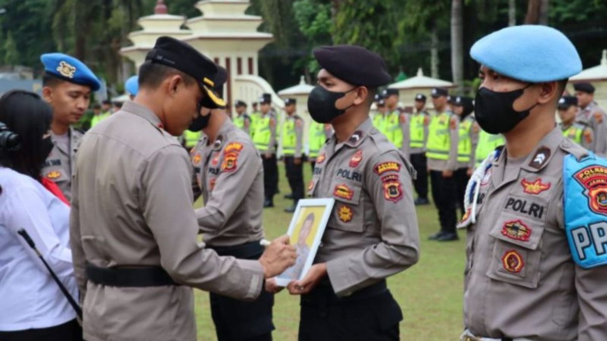 Involved In Fraud And Narcotics Cases, 2 Merangin Jambi Police Personnel Disrespectful Fired