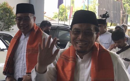 Siap Mendaftar ke KPU Jakarta, Ridwan Kamil-Suswono Kompak Berselendang Oranye