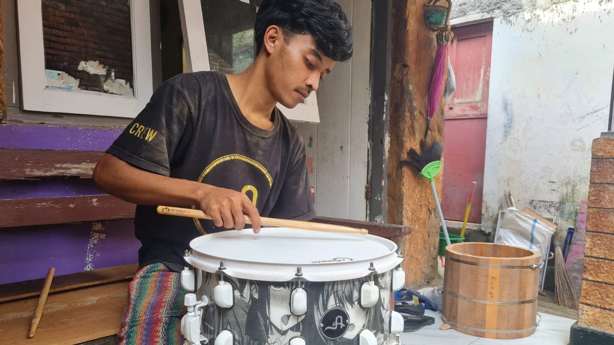 Local Drum Musical Instruments Feel Like Imported Products Thanks To Ganjar