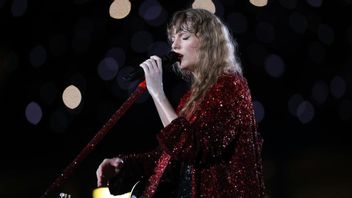 Taylor Swift Rilis Penampilan Eksklusif Lagu 'Cardigan' di App Store Jelang Rilis Dokumenter Versi Baru
