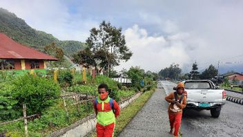Malgré La Zone Verte, La Régente Yuni Wonda Assure Un Apprentissage En Face à Face à Puncak Jaya Papua Est Limitée