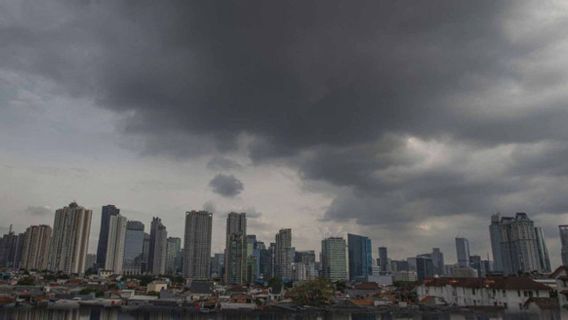 ジャカルタは今日雨が降る可能性があります