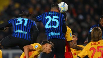 Alessandro Bastoni Dicemooh, Inter Milan Tinggalkan AC Milan Usai Kalahkan Lecce