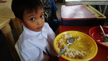 Children Don't Want To Eat Nasi, What Should Be Doing?