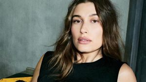Kulit Wajahnya Sering Menuai Sorotan, Hailey Bieber Ungkap Prosedur Perawatan yang Dilakukan