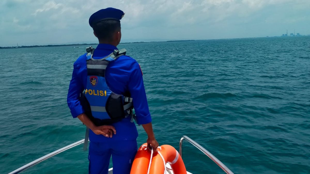 Kapal Compreng Tenggelam di Cilacap, 1 Orang Belum Ditemukan