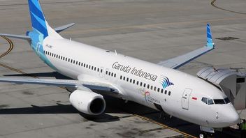 Garuda Operates Boeing 737-800NG For The New Singapore Route  Surabaya PP
