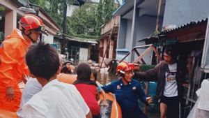 Tangerang Hujan Lebat, Banjir Setinggi 1,5 Meter