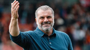 Ange Postecoglou Sentil Arsene Wenger soal Pemenang Liga Europa Tak Boleh ke Liga Champions