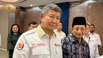 ハシムは、プラボウォ大統領が何百万ヘクタールものヤシ園を持っているという問題を否定する