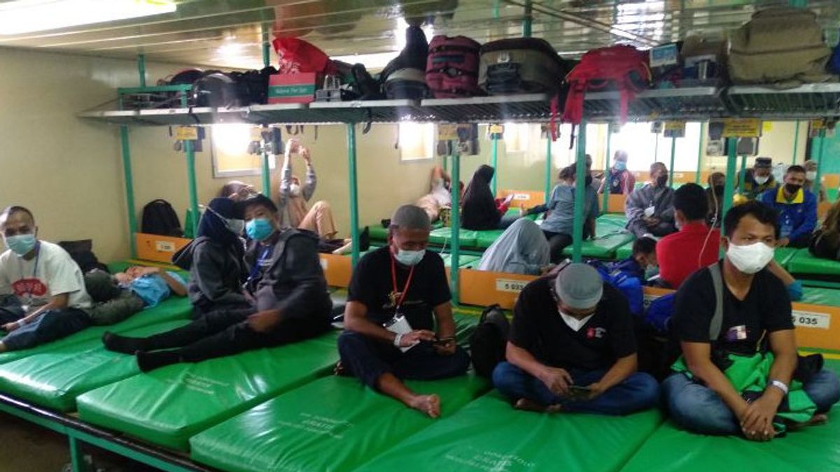 Masyarakat Antusias Ikut Mudik Gratis Kemenhub dengan Kapal Laut