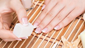 修理易骨指甲,熟悉日本的手工艺