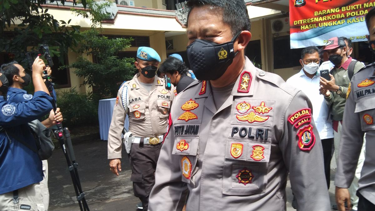  La Police De Bali Envoie Des Dizaines De Personnel Et De Véhicules Tactiques Pour Aider à Sécuriser Le WSBK Sur Le Circuit De Mandalika
