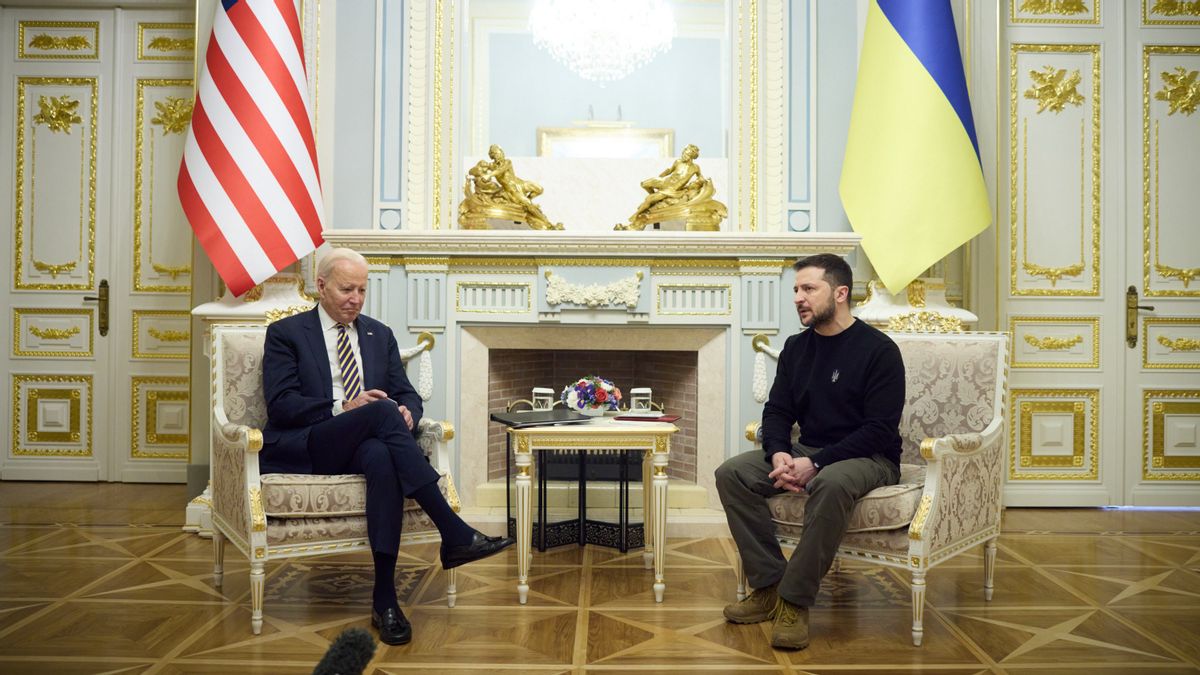 قيمة بوتين تخطئ في تقدير الحرب في أوكرانيا ، الرئيس بايدن: نقف هنا معا