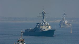 Angkatan Laut AS Tawarkan Hadiah Uang Tunai Bagi Informasi Terkait Penyelundupan Obat-obatan dan Senjata di Teluk Arab
