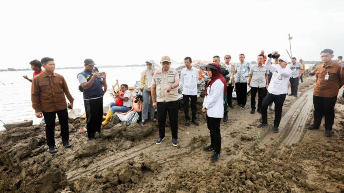 Acting Governor Of Central Java Make Sure The Embankment Is Broken In Demak Has Been Closed