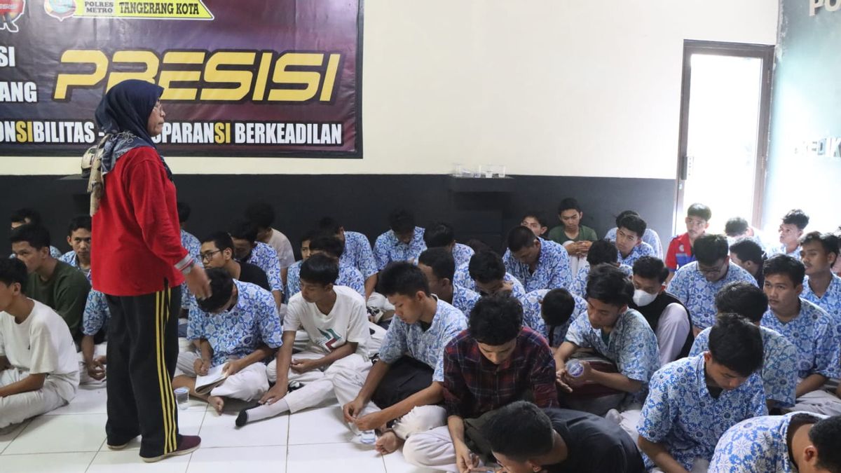73 Pelajar di Tangerang Ditangkap Usai Terlibat Penganiayaan Dengan Celurit
