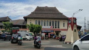 Le Gouvernement De La Ville De Surakarta Prêt à Assouplir Les Règles Si Les Cas De COVID-19 Diminuent