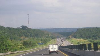 프로볼링고-반유왕이 유료도로 프로젝트 1단계는 2024년 11월 완료를 목표로 하고 있습니다.