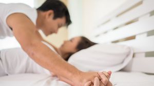 Berbahaya pada Pria, Hindari 3 Posisi Seks yang Bisa Bikin Penis Patah