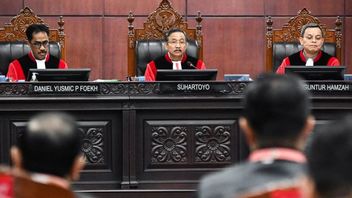 المحكمة العليا ترفض طلب هاستو بشأن التهديد الجنائي بعرقلة التحقيقات