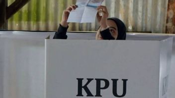 Survei Populi Center: La majorité de la population veut des élections locales directes