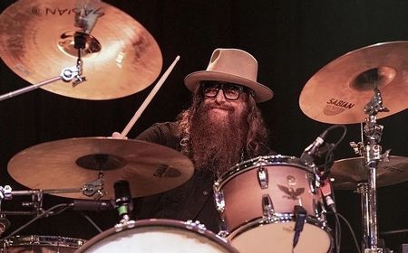 Brit Turner, Drummer Blackberry Smoke Meninggal Dunia setelah Berjuang Lawan Kanker Otak