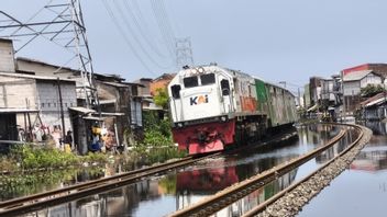 The Semarang Tawang-Alastua Line Can Be Crossed By A Train With A Speed Of 20 KM Per Hour