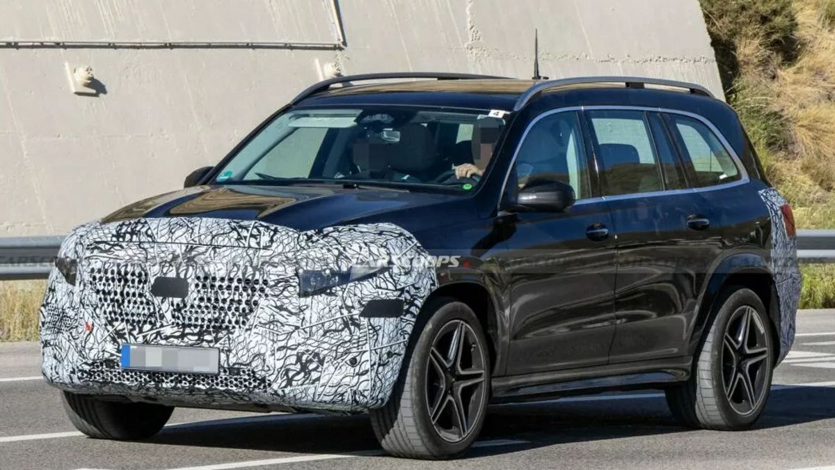 Mercedes-Benz GLS Will Get Facelift Again, Here's The Estimated Change