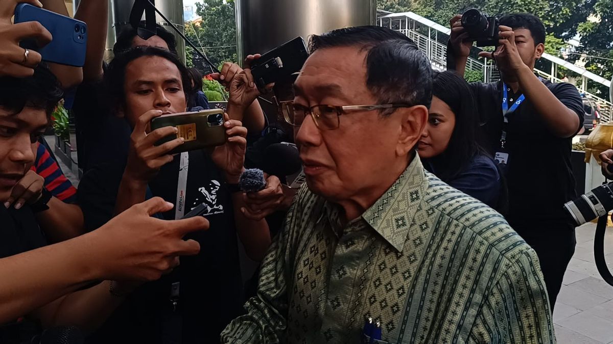 Arriving At The KPK, Maspion Group Boss Alim Markus Was Examined Regarding The Gratification Case Of The Former Sidoarjo Regent