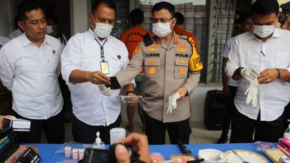 Polrestabes Medan Ungkap Industri Rumahan Narkoba Jenis Happy Water