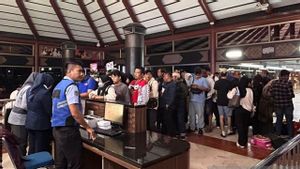 Super Air Jet Delay Beruntun, Penumpang Tujuan Padang Sumatera Barat Tertahan Belasan Jam
