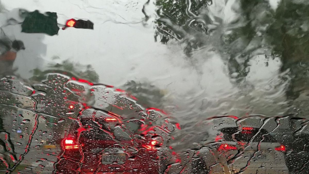 Bencana Hidrometeorologi Masih Terjadi, BNPB Imbau Pemudik Waspada