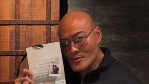 Deddy Corbuzier Reduces Plastic Waste In Daily Life