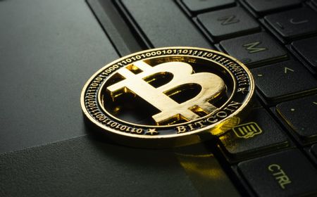 Harga Kripto Hari Ini: Bitcoin, Cardano, dan XRP Melemah, Binance Coin Menguat