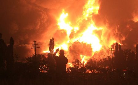 Kilang Balongan Terbakar, Pertamina Alihkan Pasokan Avtur untuk Tiga Bandara Terdampak