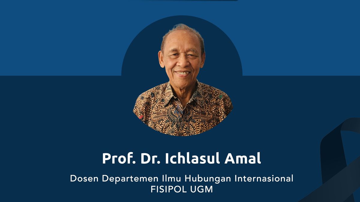 L’ancien recteur de l’UGM et président du conseil de presse, le professeur Ichlasul Amal, a clôturé l’âge