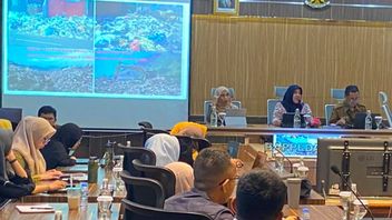 Garut Dorong Pemanfaatan Sampah Plastik untuk Aspal Jalan