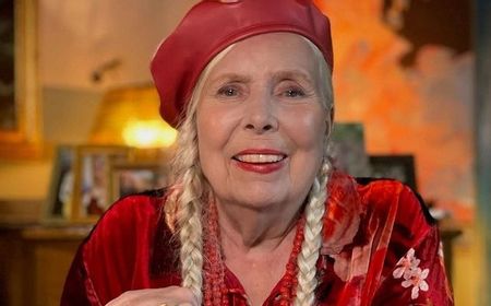 Joni Mitchell Akan Tampil Perdana di Grammy di Usia 80 Tahun