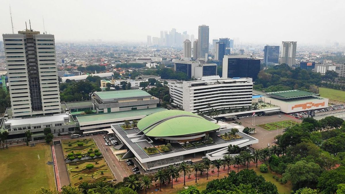DPR Tunggu Pemerintah Jelaskan Aturan Single Salary Bagi ASN