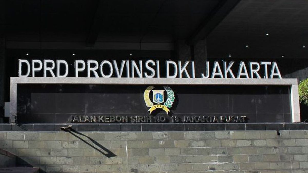 DPRD Jakarta Bakal Panggil Direksi Transjakarta Usai Busnya Adu Banteng di Koridor 13