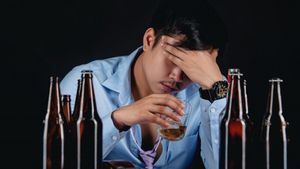 Characteristics Of The Face Of Alcohol Addicts, Recognize The Effect Of Alcohol On Face Health