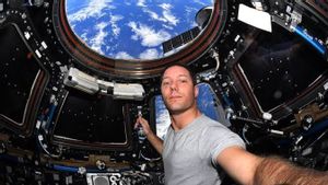 Astronot Curhat Betapa Susahnya Memotret Pemandangan Bumi dari ISS