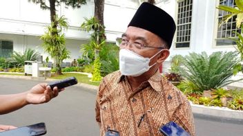 Regarding The Social Assistance Of The President Buried In Depok, Muhadjir: Damaged Rice Can't Be Distributed To The Community