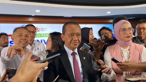 Dipuji Rosan Roeslani sebagai Calon Ketum Golkar, Bahlil Senyum Semringah