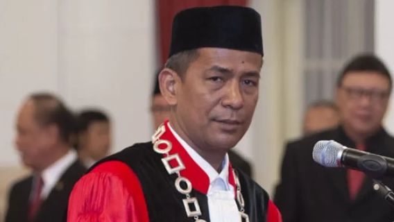 Hakim MK Saldi Isra: Saya Khawatir Mahkamah Menjebak Dirinya Sendiri dalam Pusaran Politik 