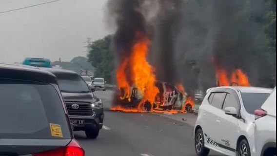 コントラフローKM 58ジャペック有料道路での事故:死者9名、重傷者2名